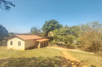 Chácara à venda recreio dos tropeiros esmeraldas ? 2.643m², casa 2 quartos, varanda 'l', água copasa ? r$ 400 mil