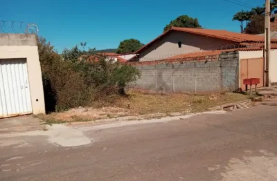 Lote no centro de farofa, 360m², escritura e registro água e luz,