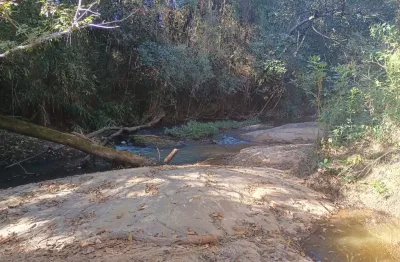 Fazenda 49 hectares há em itatiaiuçu com casa sede 3 qts.
