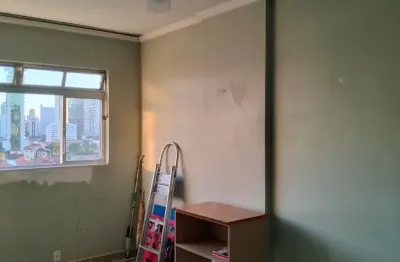 Apartamento com vista livre , muito bem localizado , fica no 9 andar com 2 banheiros