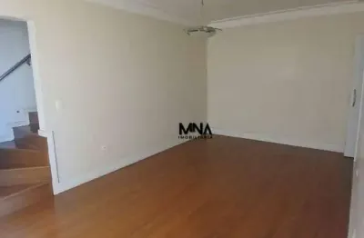 Sobrado com 3 quartos para alugar, 220 m² por R$ 6.600/mês - Conceição - Diadema/SP