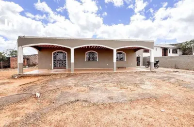 Casa ampla com vista incrível e clima de campo no encosta do sol!