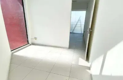 Sala comercial para alugar na Estrada das Ubáias, 733, Casa Forte, Recife