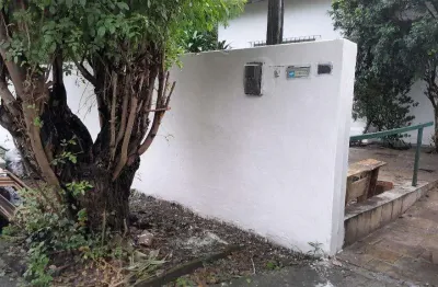 Casa com 4 quartos para alugar na Rua Gil Carneiro da Cunha, 127, Casa Forte, Recife