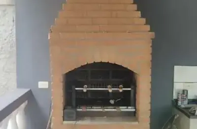 Vendo excelente sobrado com 04 dormitorios no pq residencial união em sjcampos-sp