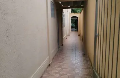 Vende-se excelente casa com ponto comercial no bairro palmeiras de são josé