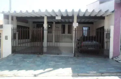 Casa com 3 quartos à venda na Rua Lins, Jardim Morumbi, Sorocaba