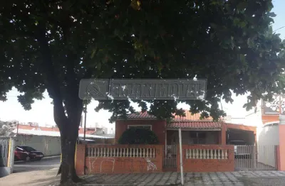 Casa com 3 quartos à venda na Avenida General Osório, 339, Vila Trujillo, Sorocaba