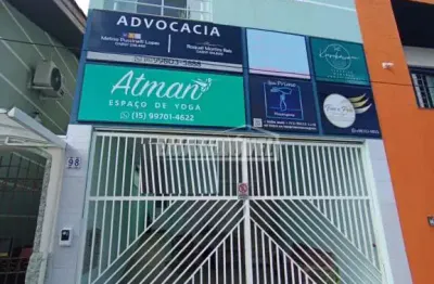 Sala comercial para alugar na Rua Moreira Cabral, Vila Santana, Sorocaba