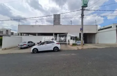 Apartamento com 2 quartos para alugar na Rua Benedito Barbosa Filho, Jardim Abatiá, Sorocaba