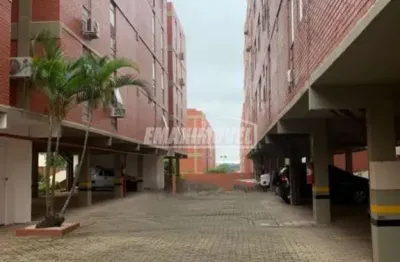 Vende-se ou aluga-se apartamento 2 quartos - ótima localização!
