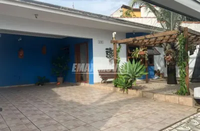 Casa com 3 quartos à venda na Alameda dos Lírios, Jardim Simus, Sorocaba