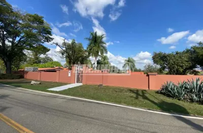 Casa com 4 quartos sendo 2 suítes e espaço gourmet com piscina - ao lado da av. adolpho massaglia