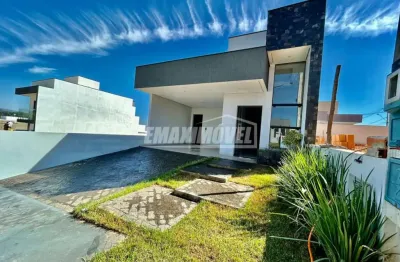 Casa com 3 quartos sendo 1 suíte e 2 vagas no villagio ipanema!