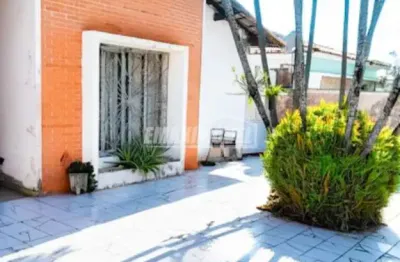 Casa com 3 quartos à venda na Avenida Roberto Simonsen, Jardim Santa Rosália, Sorocaba