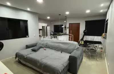 Casa térrea com 3 quartos e 1 suíte a venda, localizada no bairro jardim santa rosa