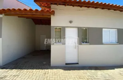 Casa em condomínio com 2 quartos, 1 vaga e lazer! - villagio aquarela 2 quartos