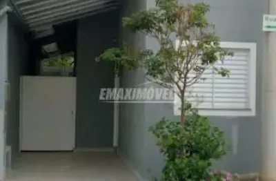 Casa á venda com 2 quartos no villagio santa helena em sorocab-sp