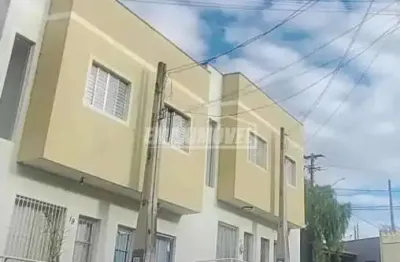 Casa á venda com 2 quartos no condomínio vila dos sonhos em sorocaba-sp