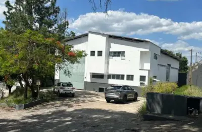 Barracão / Galpão / Depósito para alugar na Avenida Três de Março, Aparecidinha, Sorocaba