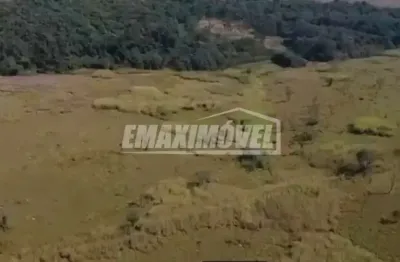 Área de 42.000 metros á venda no  bairro caguassu em sorocaba-sp