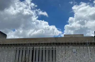 Imóvel em reforma, adaptável ao seu comércio | vila barcelona