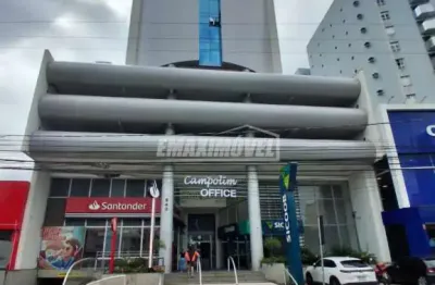 Sala comercial para alugar na Avenida Antônio Carlos Comitre, Parque Campolim, Sorocaba