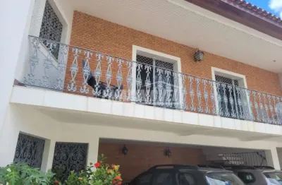 Casa com 3 quartos à venda na Rua Ângelo Elias, Jardim Santa Rosália, Sorocaba