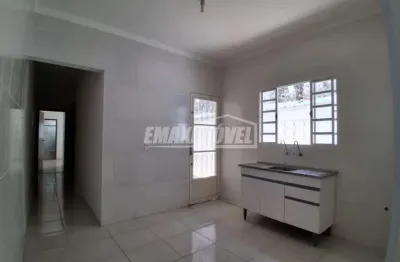 Casa com 2 Quartos sendo 1 Suíte e 2 Vagas no Jardim Astro em Sorocaba/SP