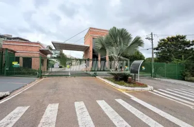 Casa á locação e venda com 3 dormitórios, sendo 2 suítes- Residencial Castanheira