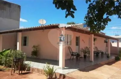 Casa com 2 quartos à venda na 6, Ferradura Mirim, Bauru