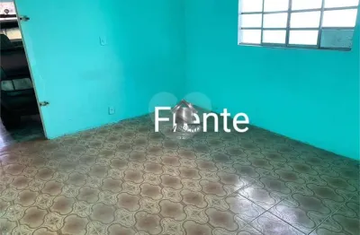 Casa com 2 quartos à venda na Maninho Cardoso, Vila Popular, Bauru