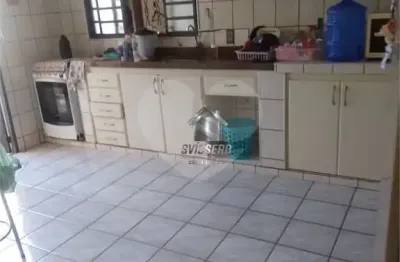 Casa com 4 quartos à venda na Paulino Raphael, Jardim América, Bauru