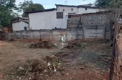 Terreno em condomínio fechado à venda na João Urias Batista, Jardim Jandira, Bauru