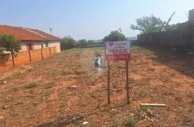 Terreno em condomínio fechado à venda na Antônio Pereira, Vila Industrial, Bauru