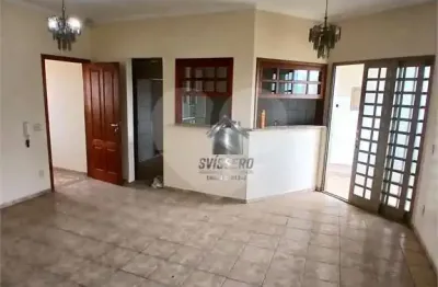 Casa com 3 quartos à venda na Francisco Alves, Vila Quaggio, Bauru