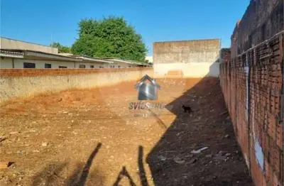 Terreno em condomínio fechado à venda na Doutor Maurício Dutra, Vila Nova Santa Luzia, Bauru