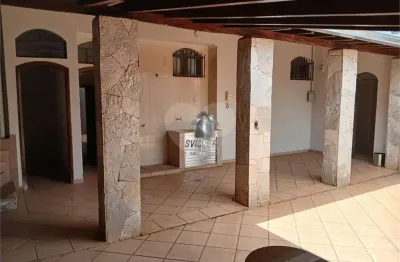 Casa com 3 quartos para locação em jardim panorama - sp