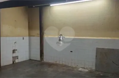 Casa com 2 quartos para locação em pousada da esperança i - sp