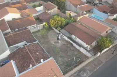 Terreno em condomínio fechado à venda na Bauru, Vila Nova Santa Luzia, Bauru