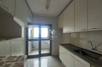 Apartamento com 3 quartos para alugar na Rua Galvão de Castro, Vila Coralina, Bauru