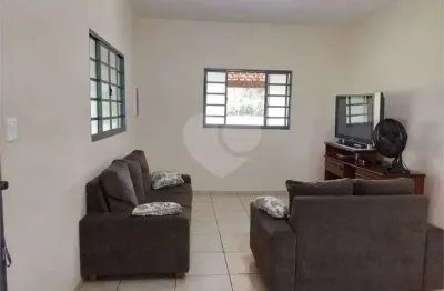Chácara / sítio com 2 quartos à venda na Rodovia Cezário José de Castilho, Rio Verde, Bauru