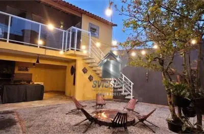 Casa com 4 dormitórios à venda, 150 m² por r$ 692.000,00 - centro - mongaguá/sp