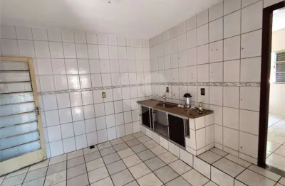 Casa com 3 quartos à venda na Avenida Jurandyr Bueno, Parque União, Bauru
