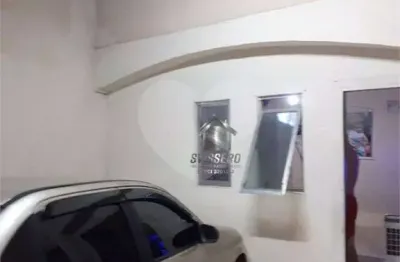 Casa com 2 quartos à venda na Rua Antônio José Parente, Vila Garcia, Bauru