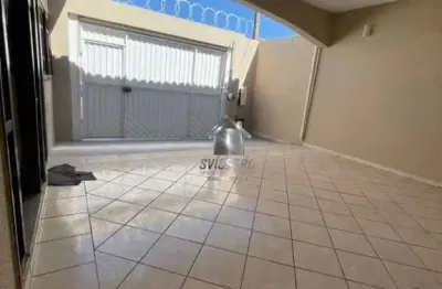 Casa com 3 quartos para alugar na Rua Alto Juruá, Vila Lemos, Bauru