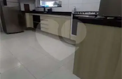 Casa com 3 dormitórios à venda, 160 m² por r$ 620.000,00 - centro - bauru/sp