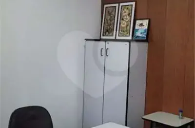 Sala comercial à venda na Avenida Rodrigues Alves, Centro, Bauru