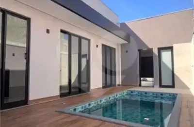 Casa com 3 quartos à venda na Rua Lázaro de Castro Reis, Jardim Colonial, Bauru