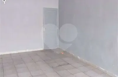 Casa com 3 quartos à venda na Rua Cícero Andrade, Vila Industrial, Bauru